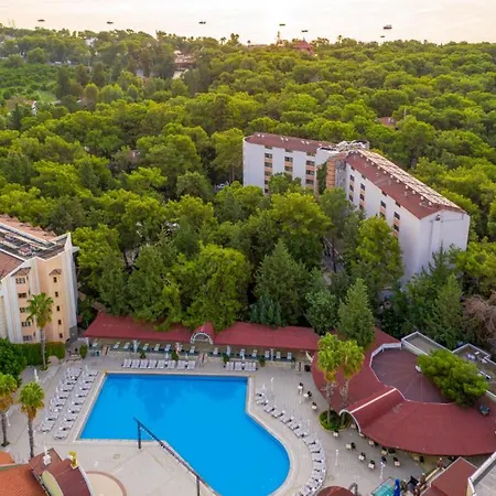 Armas Kaplan Paradise ホテル 4*